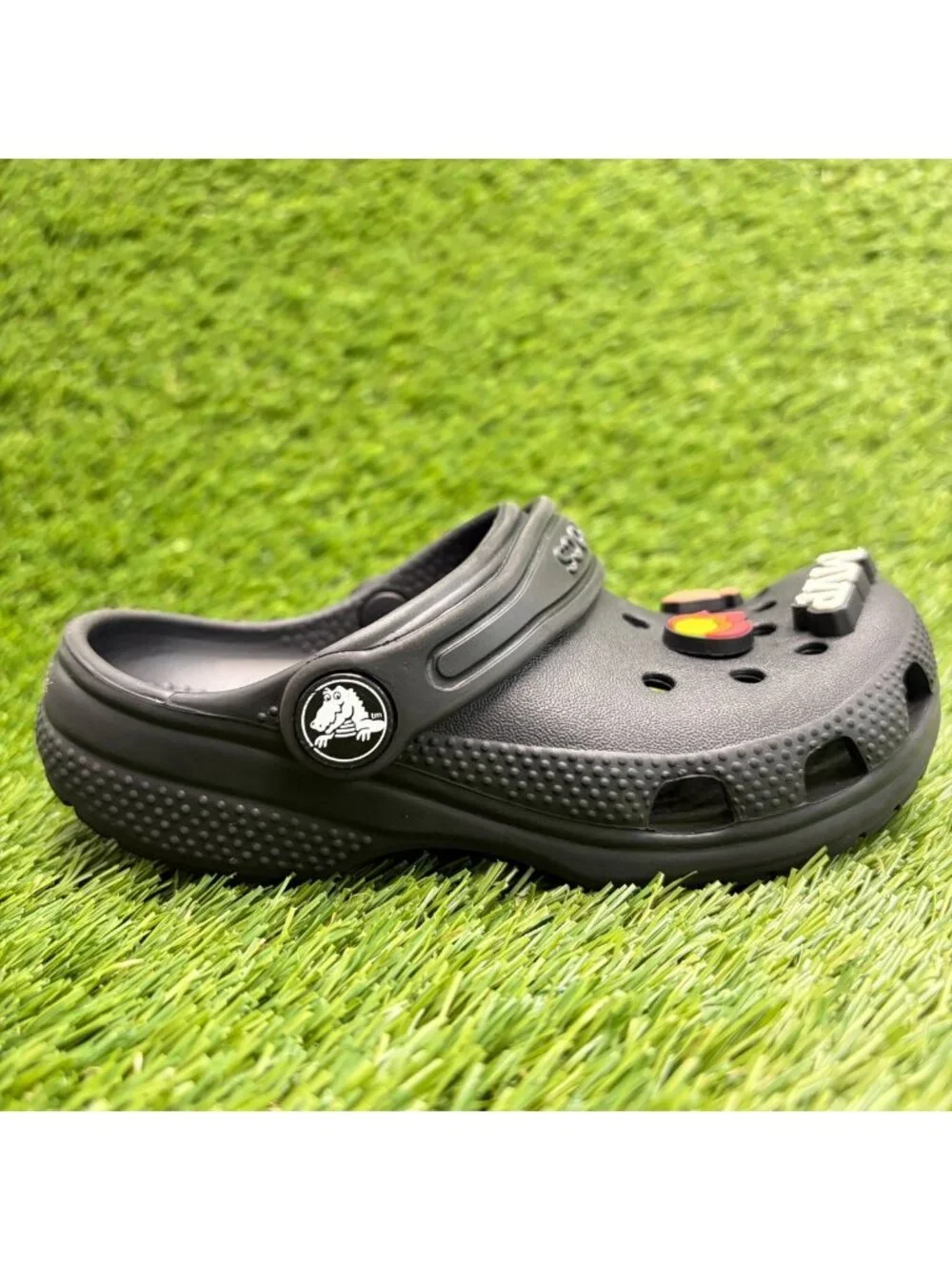 Crocs Classic Clog Boys Size 11C Black Casual Comfort Outdoor Slip On Sandals